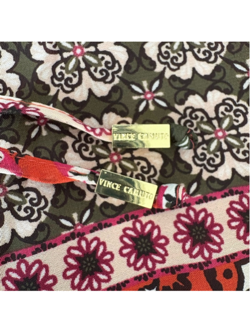 Vince Camuto Medallion Print Shift Dress Sz 0 Red EUC - Picture 6 of 10